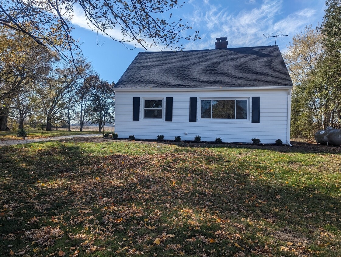 Primary Photo - 18077 E Durbin Rd