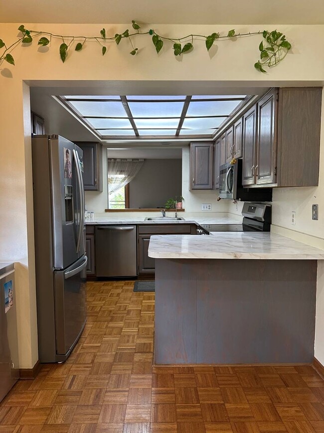 Foto del edificio - 1174 Hidden Ridge Rd