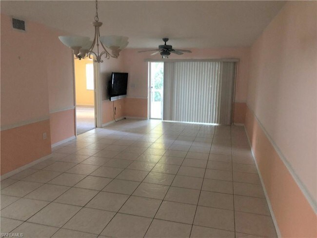 Foto del edificio - 28750 Diamond Dr