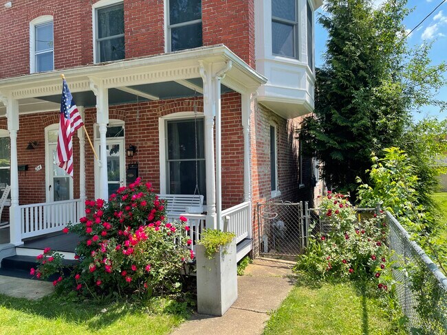 Foto del edificio - 216 Washington St