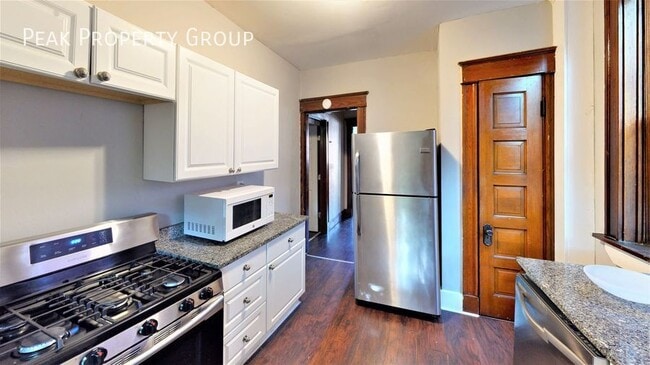 Foto del edificio - 2354 Stratford Ave