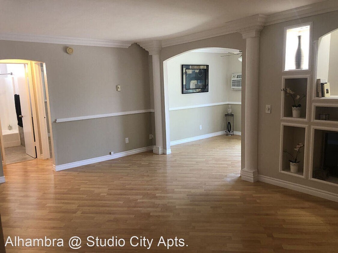Primary Photo - 10937 Fruitland Dr