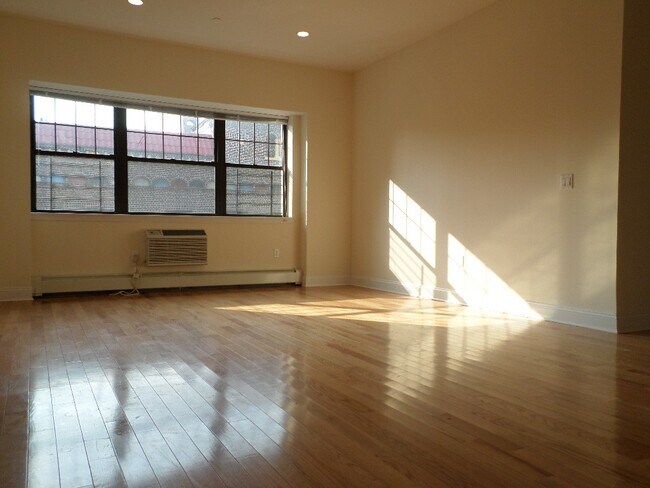 Foto del edificio - 101 Clinton Street