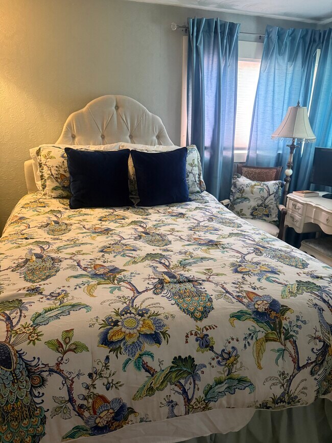 Foto del edificio - 6 Turner Rd