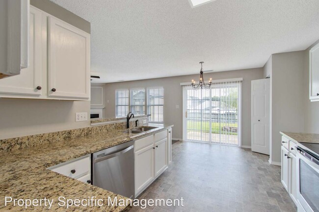 Building Photo - 3 br, 3 bath House - 6125 Crayford Dr