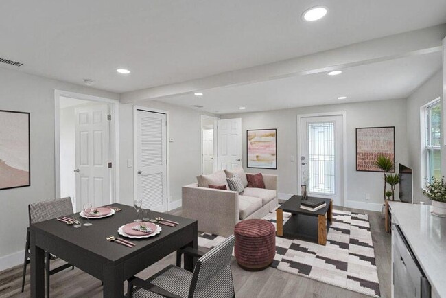 Building Photo - 235 NW 10th Ave