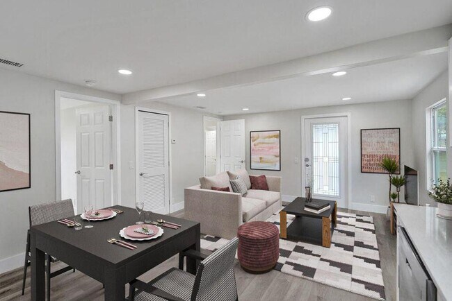 Foto del edificio - 235 NW 10th Ave