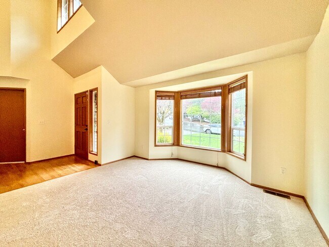 Foto del edificio - Great Home for rent