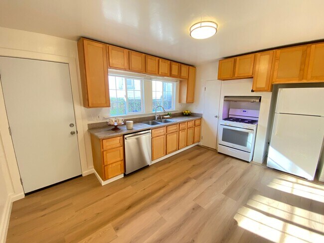 Foto del edificio - 3504-3506 Magnolia St