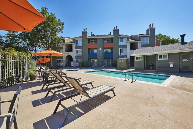 Sloan�s Lake Apartments Apartments Lakewood, CO