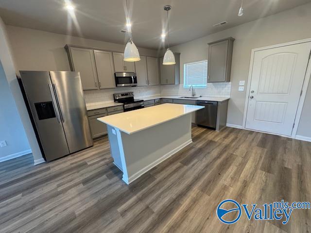 Foto del edificio - 119 Foster Wy Dr