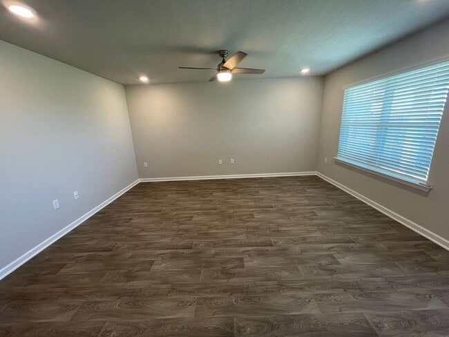 Foto del edificio - Coming soon!! Old Field Newer Daphne Home For Lease