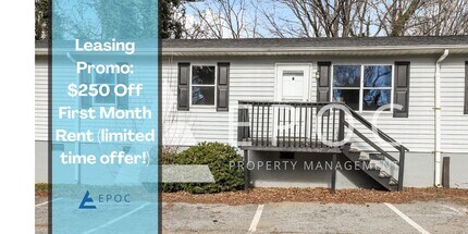 Building Photo - 634 S Elm St