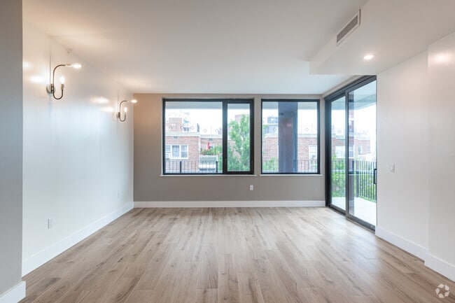 Living Room - Blackstone Parc