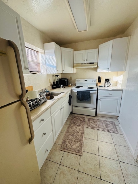 Foto del edificio - 113 NE Lincoln Cir N