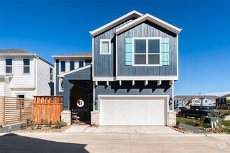 Building Photo - 2423 Driftwood Trl