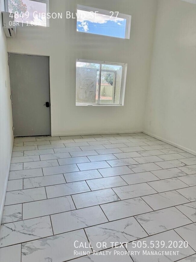Foto del edificio - 4849 Gibson Blvd SE