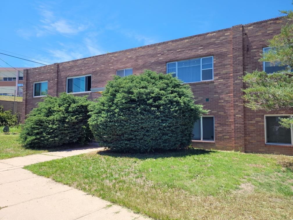 Primary Photo - 1767 Oxford Dr #1