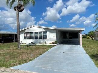 Building Photo - 26380 New Orleans Dr