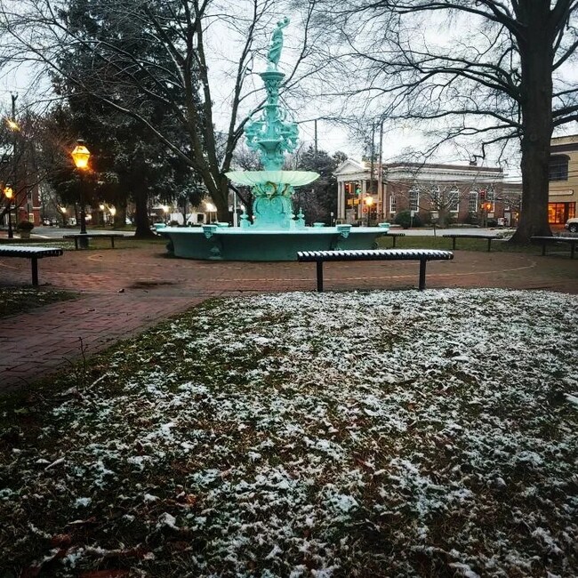 Building Photo - 312 Park Row