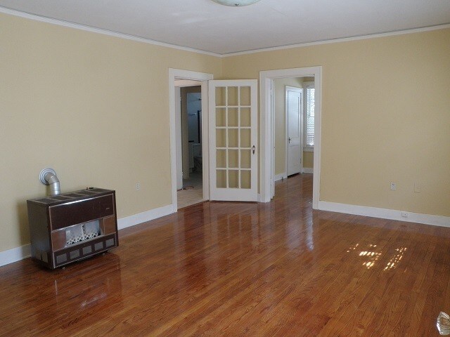 Building Photo - 1004 Kavanaugh Blvd