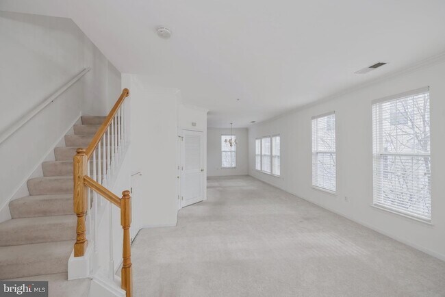 Foto del edificio - 5108 English Terrace