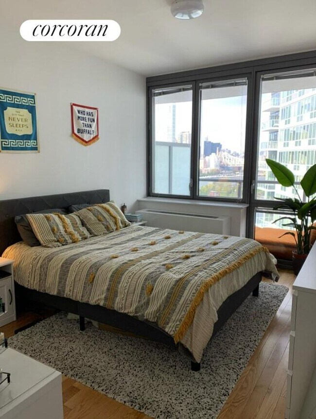 4610 Center Blvd, Long Island City, NY 11109 Room for Rent in Long