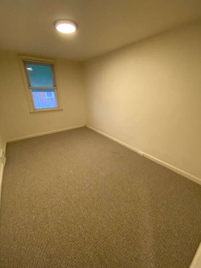 Foto del edificio - 1237 Edgehill Rd