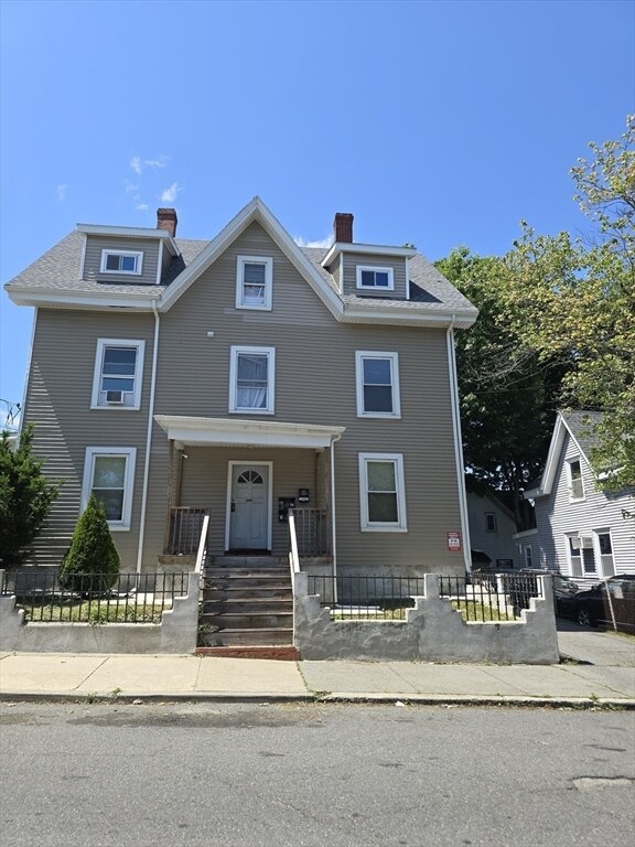 Primary Photo - 139 Timson St