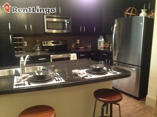 Building Photo - 3560 Dixie Dr