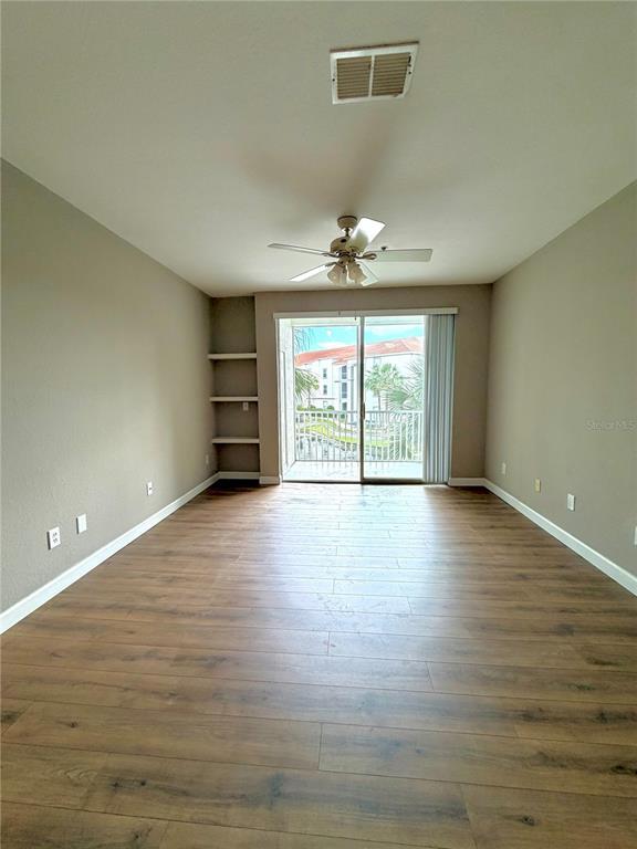 Foto del edificio - 2639 Maitland Crossing Way