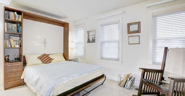 Foto del edificio - 61 14th St NE
