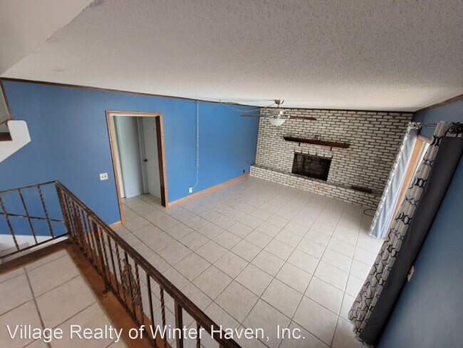 Building Photo - 4 br, 3 bath House - 555 Alachua Drive