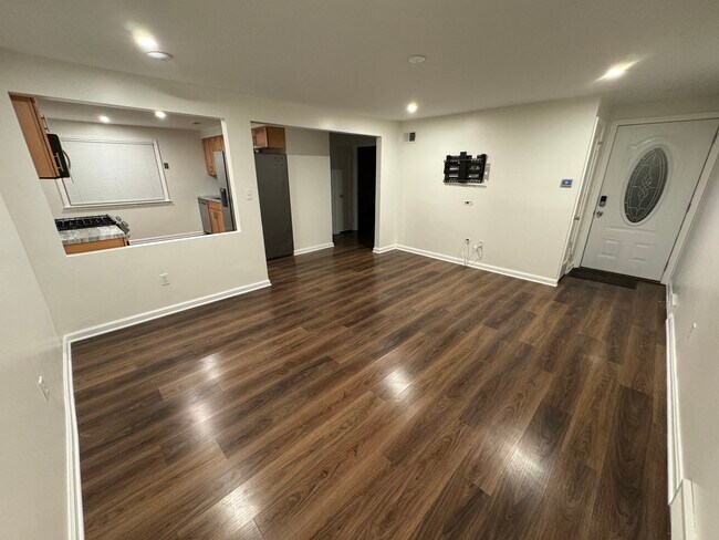 Foto del edificio - 1070 Highland Ave