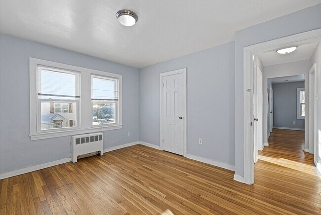 Foto del edificio - 57-59-59 Larchwood Rd