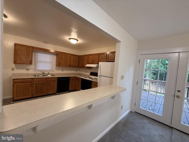 Foto del edificio - 3218 Normandy Ave