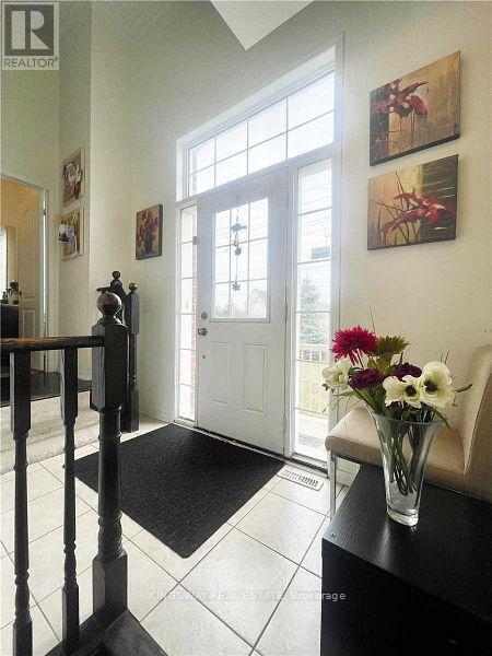 Building Photo - 19 Edison Way