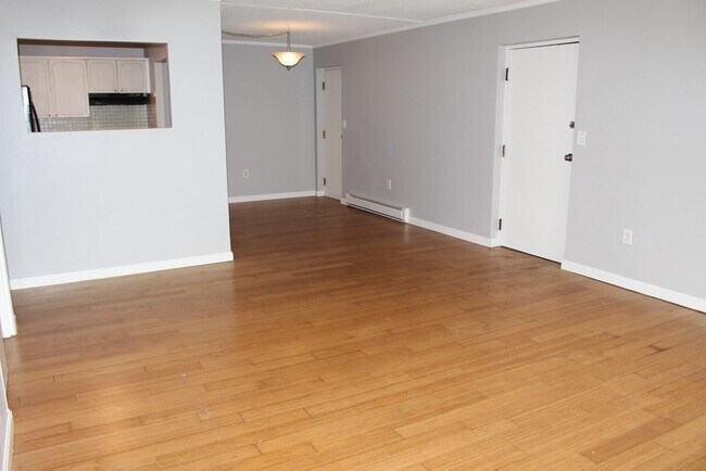Building Photo - 24 Faxon St