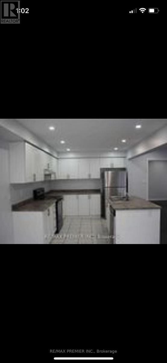 Building Photo - 51 Mullholland Ave