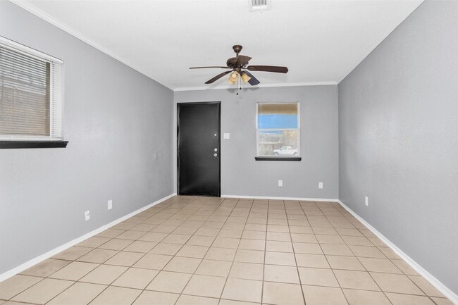 Building Photo - 1035 Lovett St