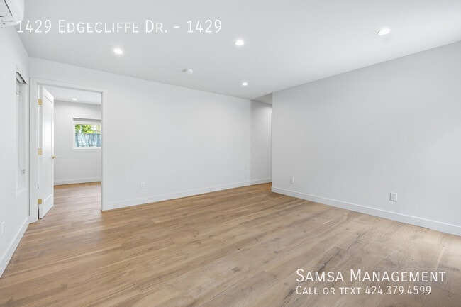 Building Photo - 1429 Edgecliffe Dr