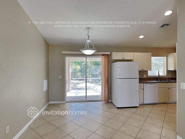 Building Photo - 2350 Mauve Terrace