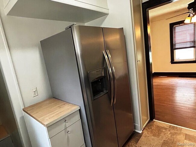 Foto del edificio - 817 N Dorchester Ave