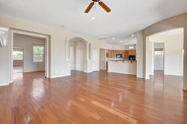 Foto del edificio - 9237 Ram Creek