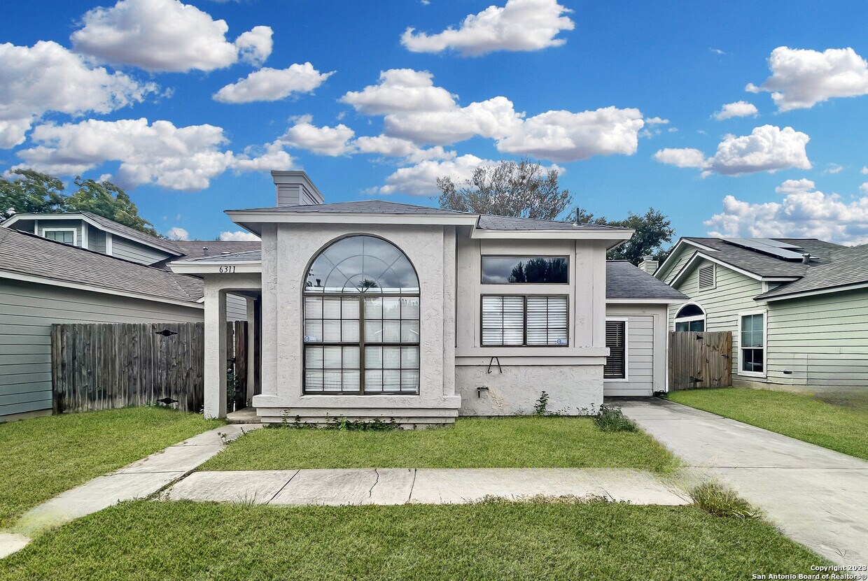 Foto principal - 6311 Village Cliff Vlg