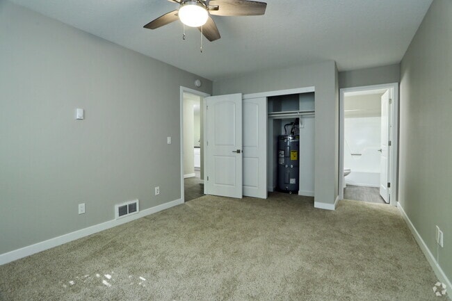2BR, 2BA - 958 SF - Jasper Place by Trion Living