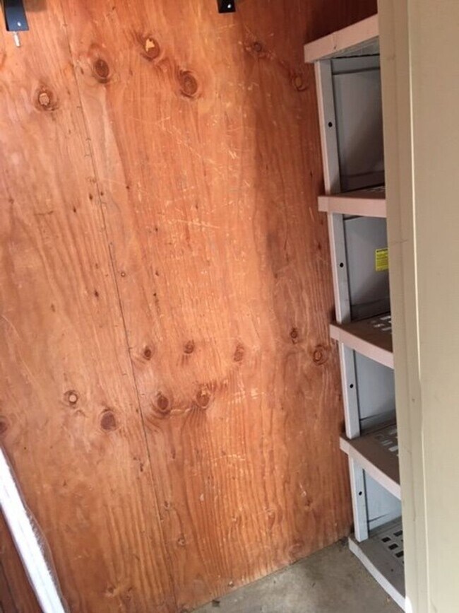 Foto del edificio - First Floor condo perfectly situated for p...