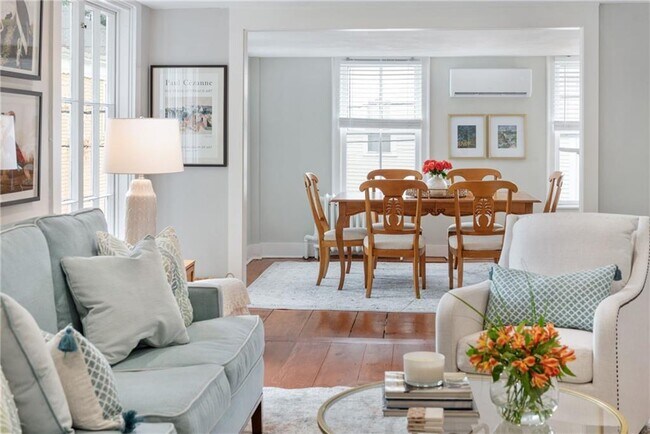 Building Photo - 43 Farewell St