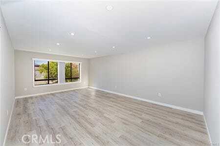 Building Photo - 835 E Lomita Ave