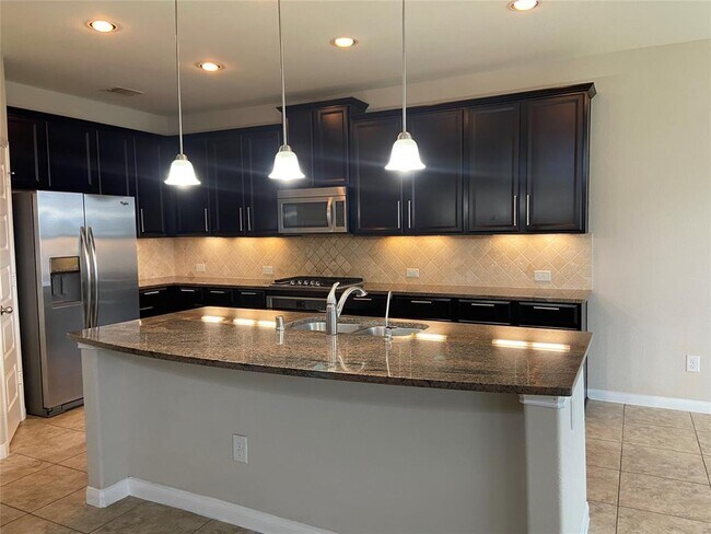 Building Photo - 20327 Cypress Poll Dr